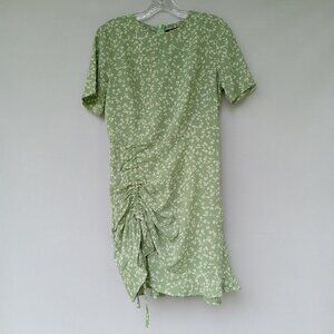 Missguided Ruched Side Tea Mini Dress Dalmatian Sage Size 4 NWOT‎